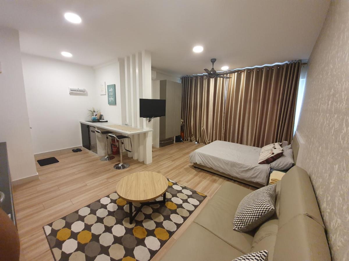 Mhb 30 Sulte Evo Soho Bandar Baru Bangi Free Netflix And Wifi Apartment Exterior photo